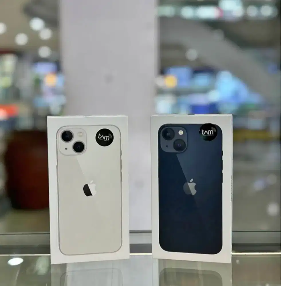 iPhone 13 — Elegan, Cepat, dan Penuh Gengsi!