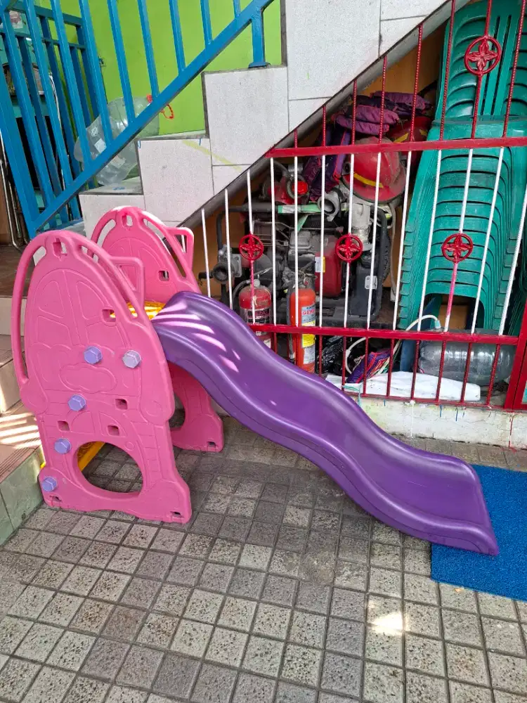 Perosotan Anak Plastik (usia 3-5th)