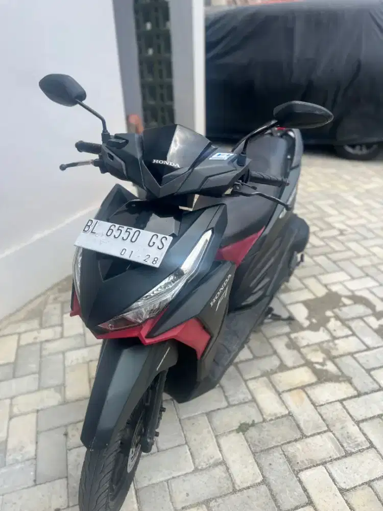 di jual satu unit honda Vario 150 pajak hidup kondisi bagus