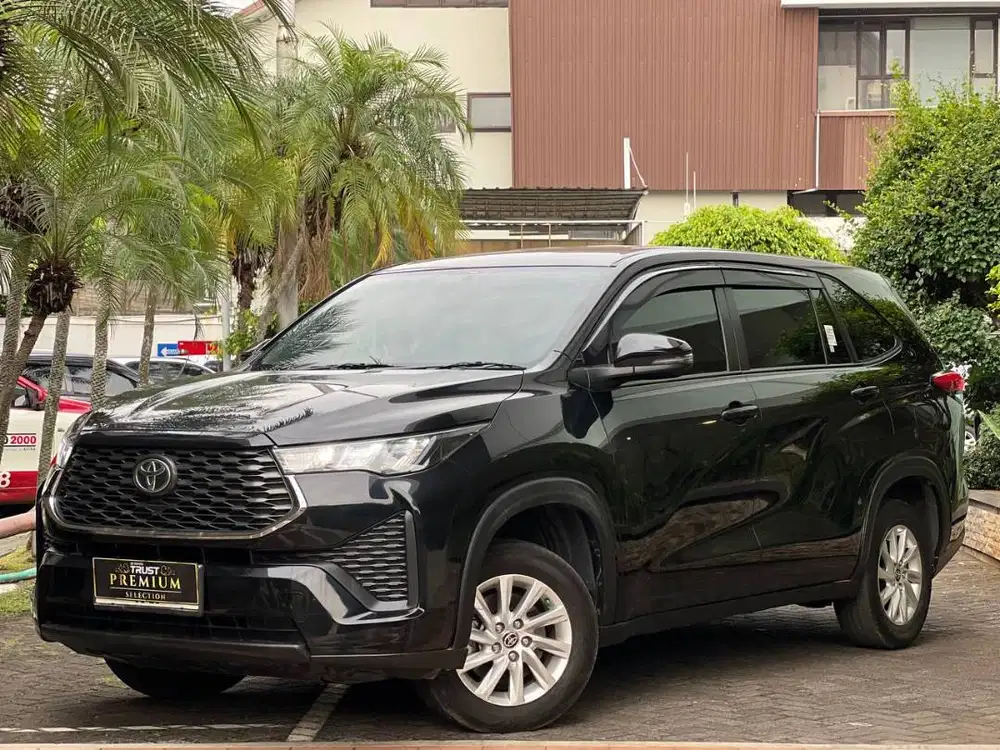 Termuraaahhh..! Toyota Innova Zenix 2.0 G CVT Hitam 2023