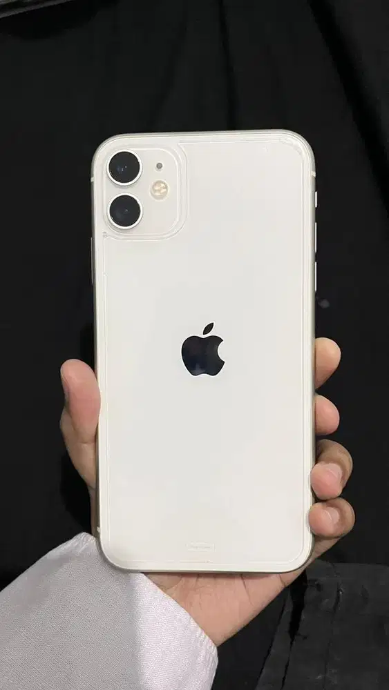 iPhone 11 128GB iBox