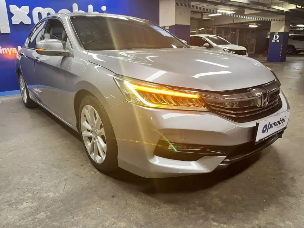 DP RENDAH Honda Accord 2.4 VTI-L Bensin-AT 2016 GET B