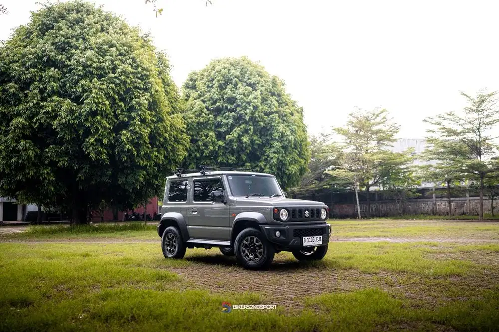 CASH ONLY JIMNY 3DOORS 2023 like new