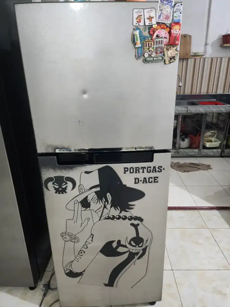 Dijual bu kulkas 2 pintu samsung inverter