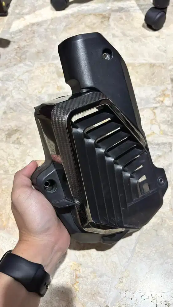 Cover Radiator Vario 160 + Garnish Black Chrome