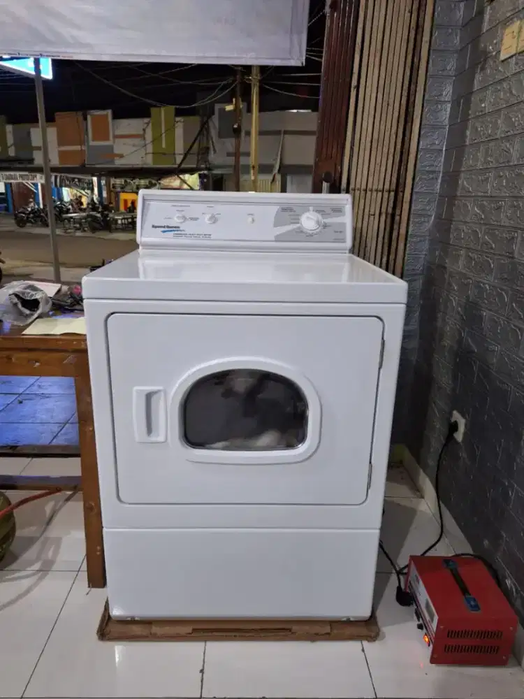 Dryer Speed Queen Pintu Kaca Kap 15 kg