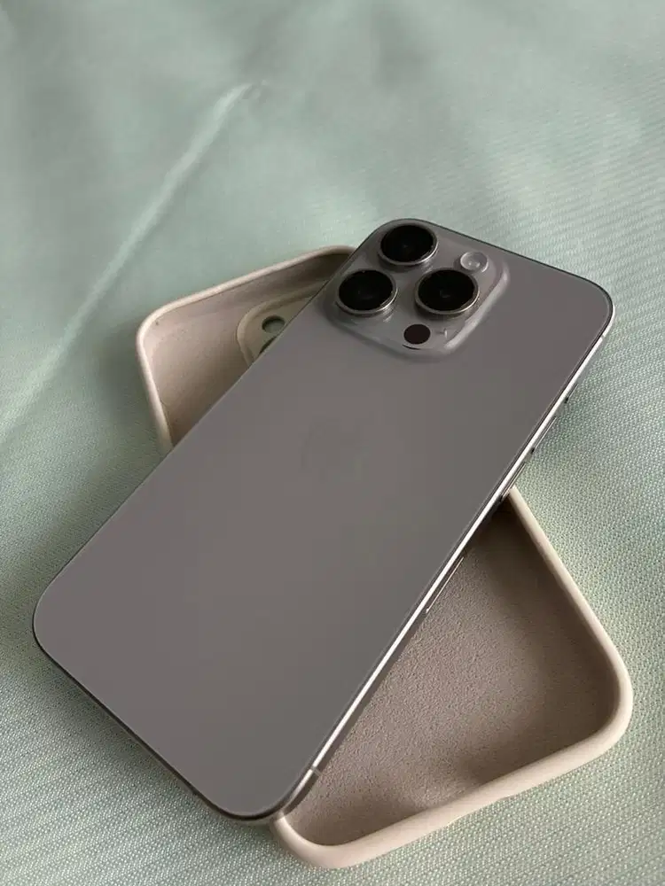 Iphone 15 Pro Natural Titanium