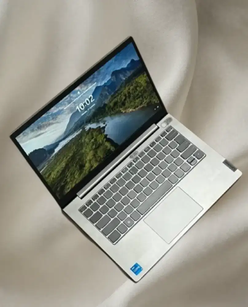 Lenovo ThinkBook 14 G2 ITL – Ringan dan Profesional!