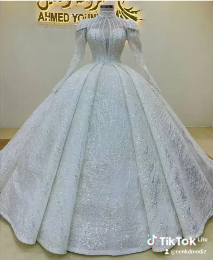 Gaun pengantin modiz