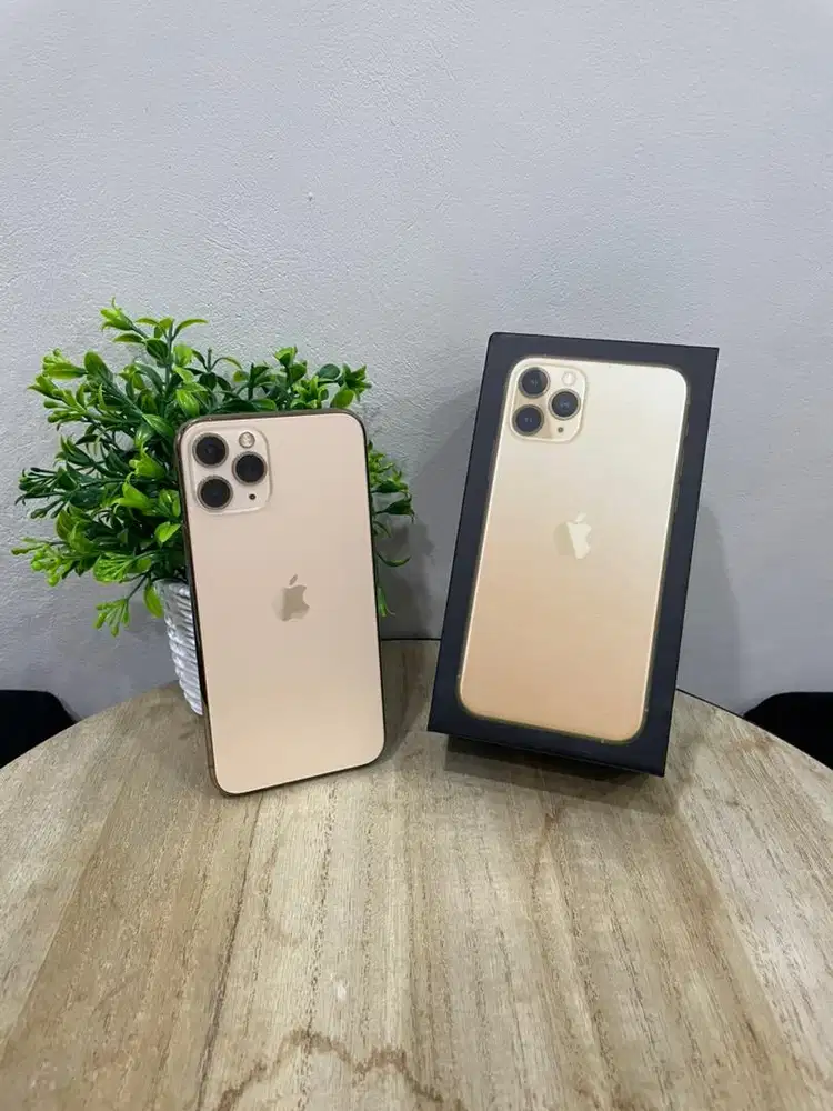 IPhone 11 Pro 256GB Gold mulus Fullset BH 100% Sinyal Permanent