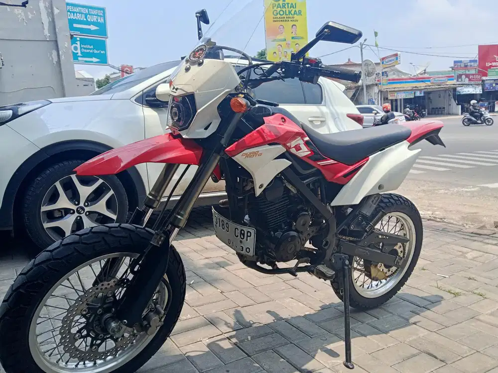Kawasaki D-Tracker SUPERMOTO SE 2019 GRESS