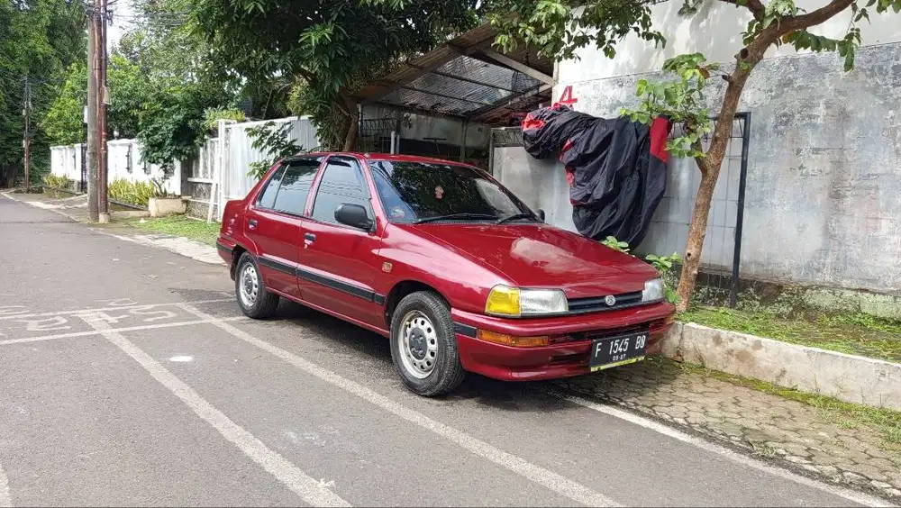 Daihatsu Charade Classy