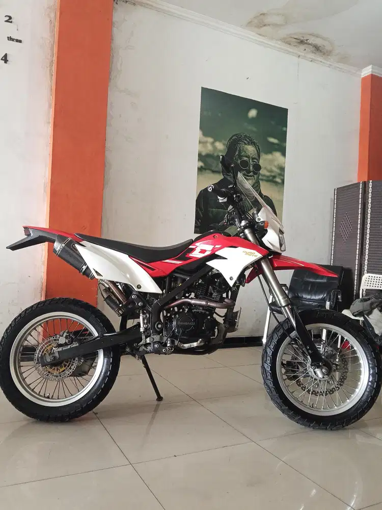 Kawasaki D-Tracker SUPERMOTO SE 2019 GRESS
