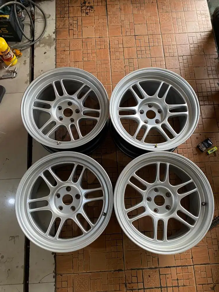Velg Enkei RPF1 Face2 r18 9.5-10.5 rare spec