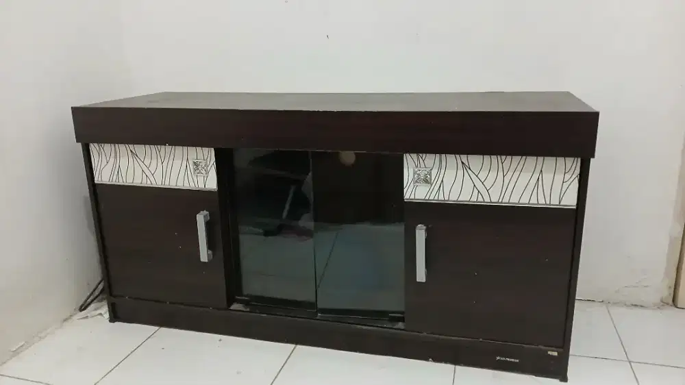 DIJUAL MEJA TV  Rp.300.000