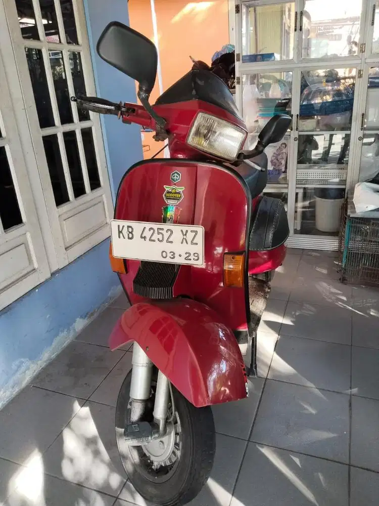 VESPA EXCEL 1987 PAJAK HIDUP