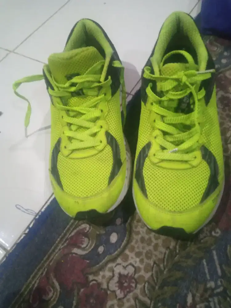 Borongan semua total dapat 5 sepatu original