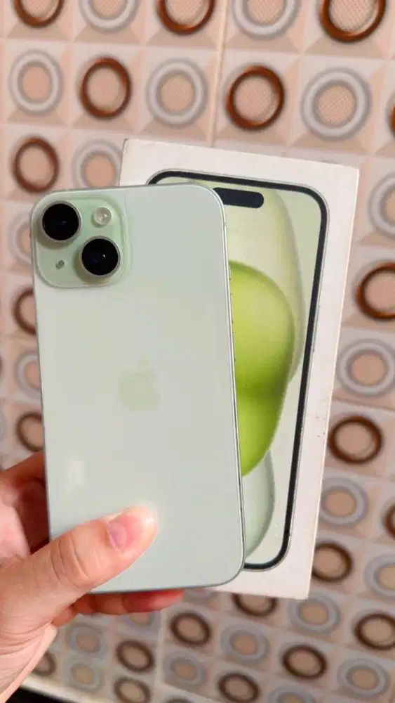 iPhone 15 128GB iBox
