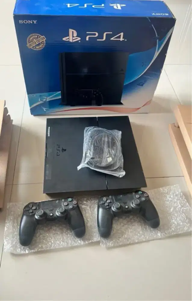 Ps4 fat seri 12. 500gb ori fw 12.52 segel fulset.6an Game.hrga 1850net