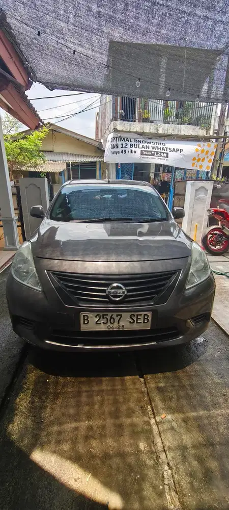 Nissan Livina 2012 Bensin