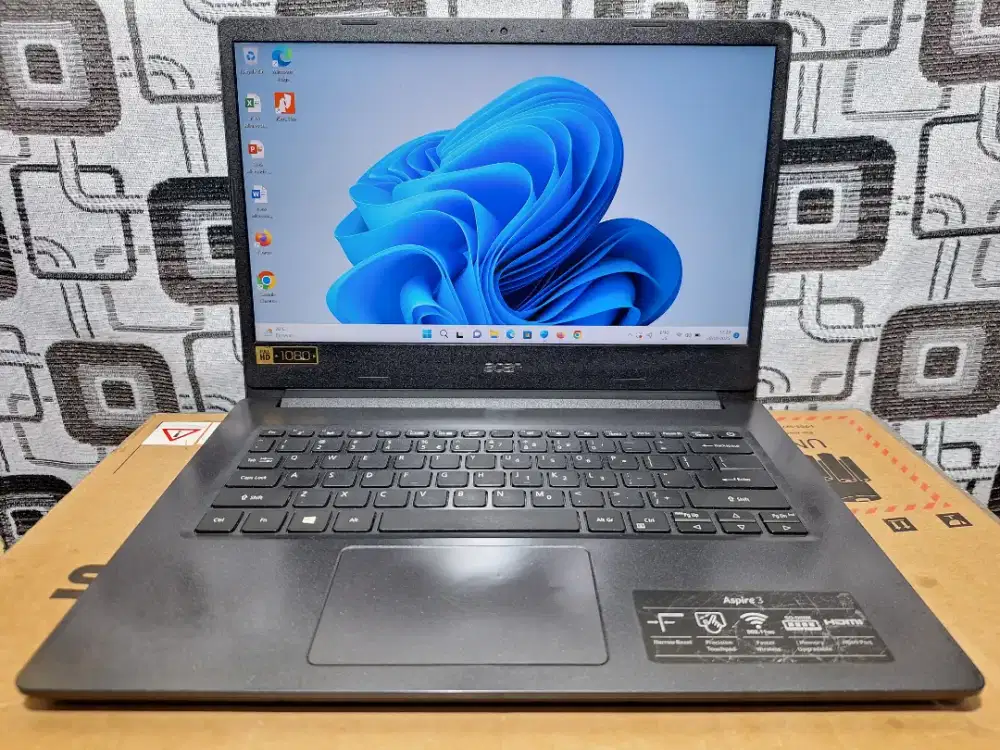 Laptop Acer Aspire 3 ram 4gb SSD layar FHD windows 11 mantap