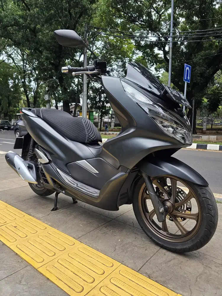 DP MINIM 2JTA CASH KREDIT HONDA PCX 150 ABS THN 2020 PAJAK IDUP
