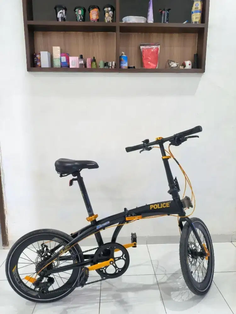 Element police 20 inch