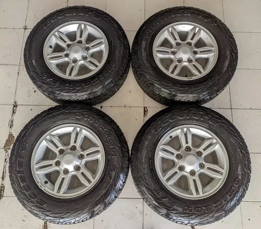 R15 Original phanter Toring+Ban Achelera masih 95% 2023