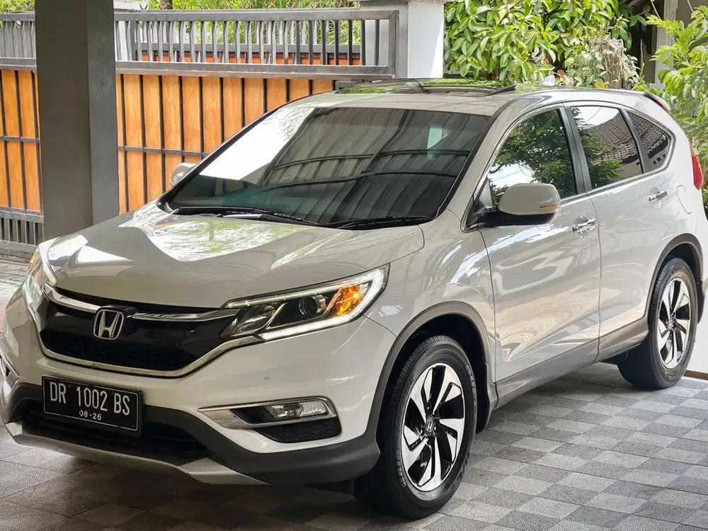 CR-V 2.4 Prestige Fender Audio Edition A/T 2016 Like New
