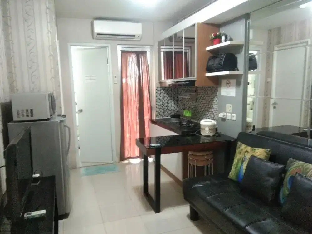SEWA UNIT 2 BR PERBULAN APARTEMEN BASSURA CITY TOWER CATELIA