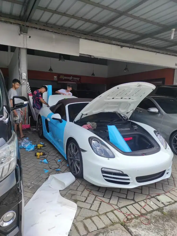 Sticker mobil kemayoran