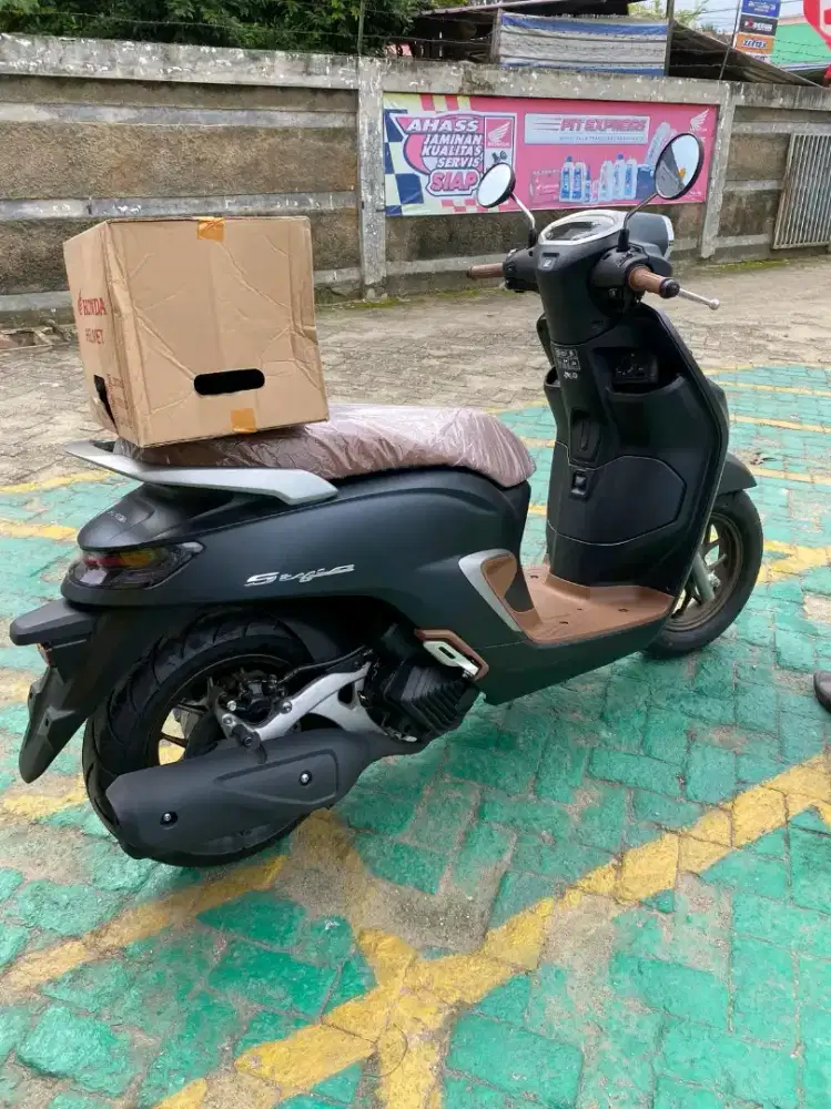 HONDA STYLO 160 ABS HITAM