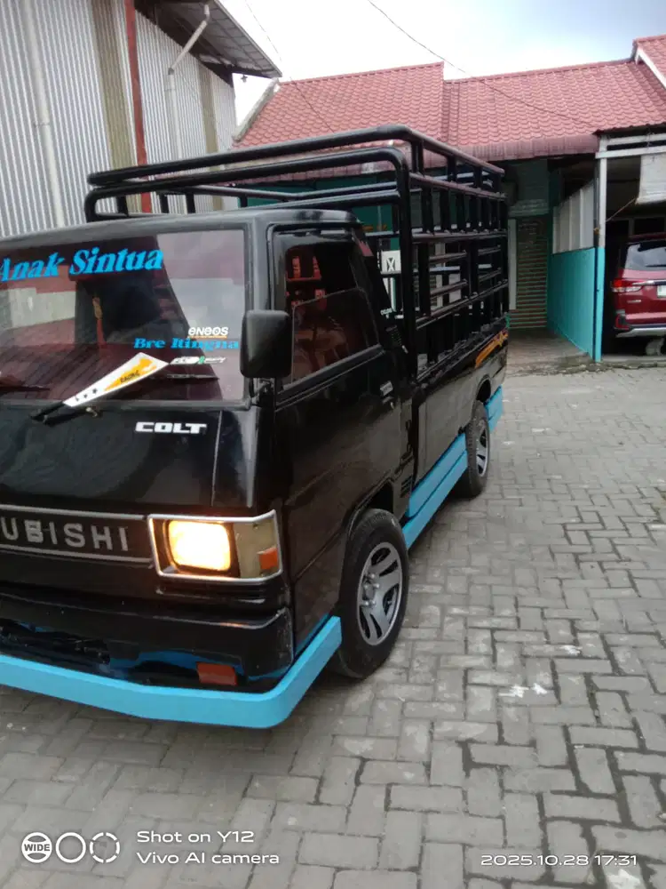 Mitsubishi Colt L300 2005 Diesel