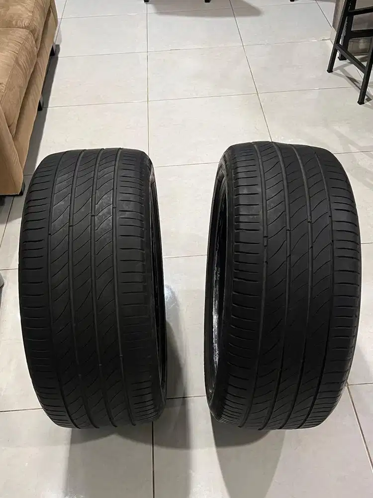 Ban bekas  225/45/17