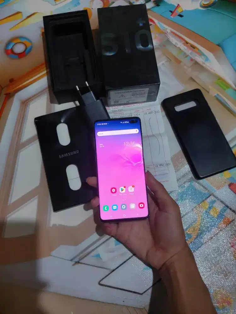 Samsung Galaxy S10+ 8/128 SEIN resmi Fullset Mulus Nominus