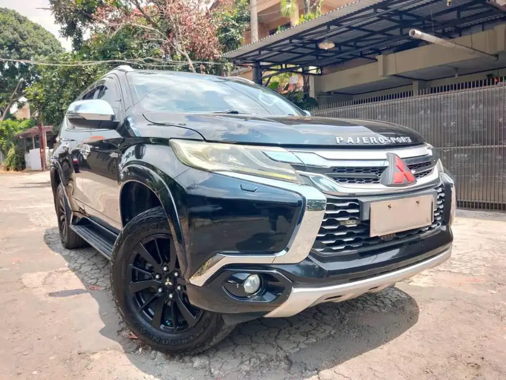 MITSUBISHI PAJERO DAKAR 2.4 AT 2016 HITAM ORIGINAL