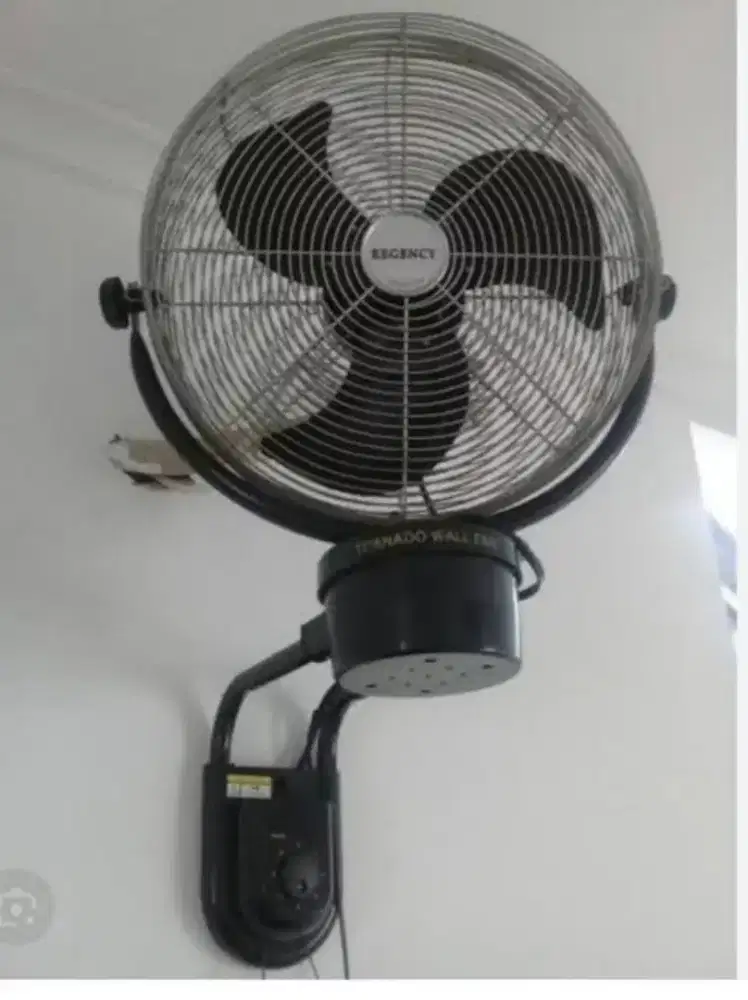Regency Tornado Wall Fan 20 TW20- Kipas Tembok Dinding Besi ORI