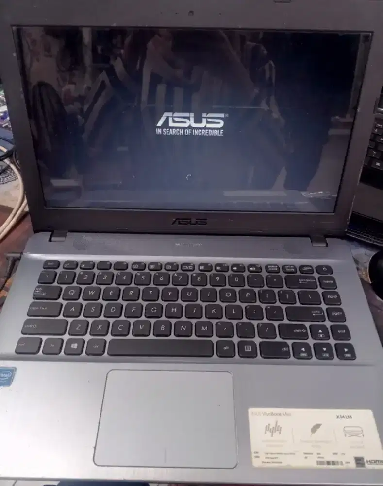 Laptop Asus VivoBook X441M