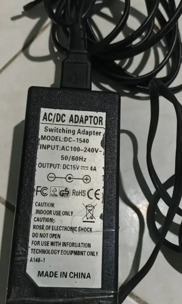 Adaptor keyboard KORG 15 volt jos piano keys