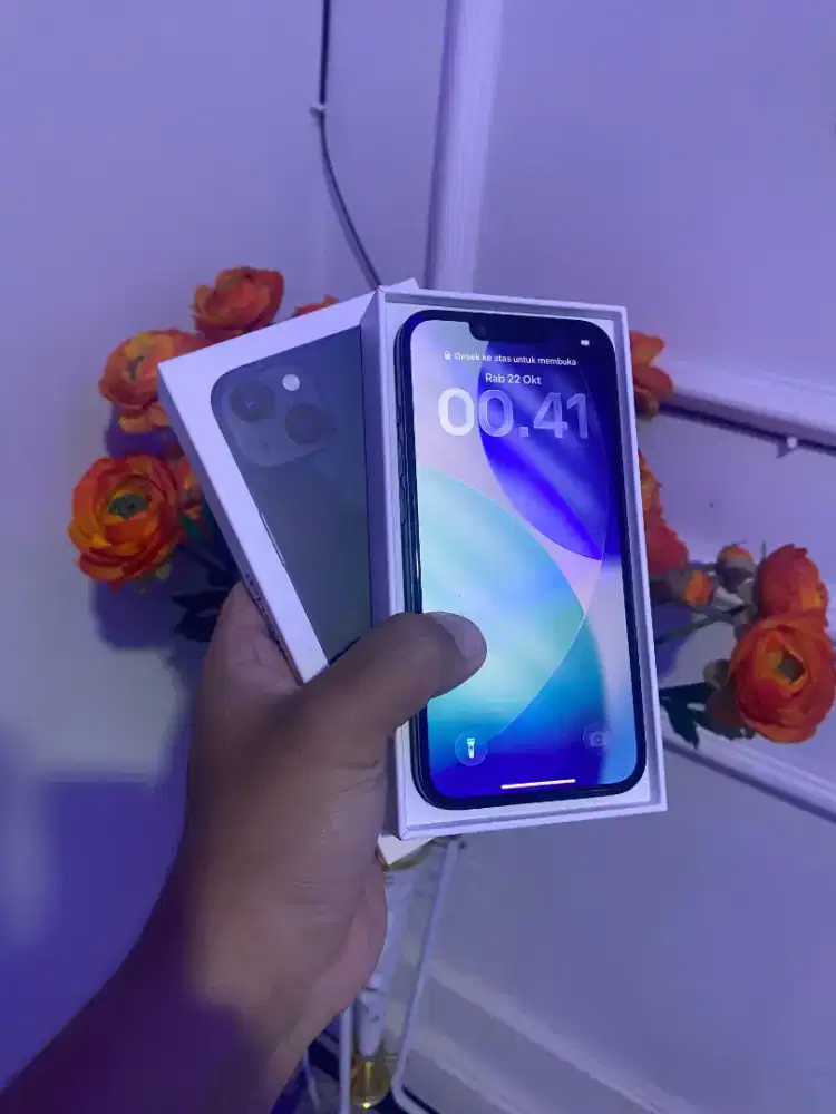 - iPhone 13 Black 128GB iBox HB 84 Fullset