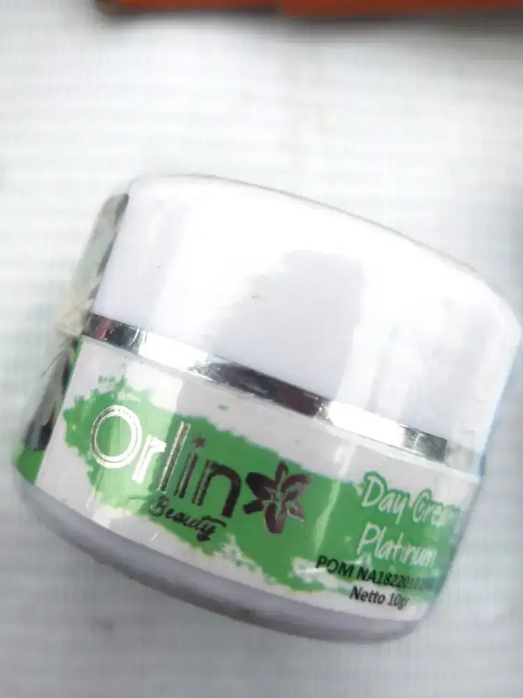 Orlin Beauty Night cream flek hitam