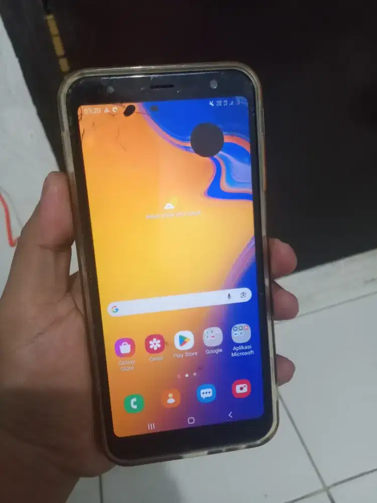 Samsung j6+ 4/64GB