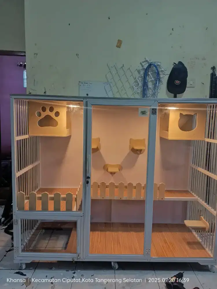 Kandang kucing Alumunium