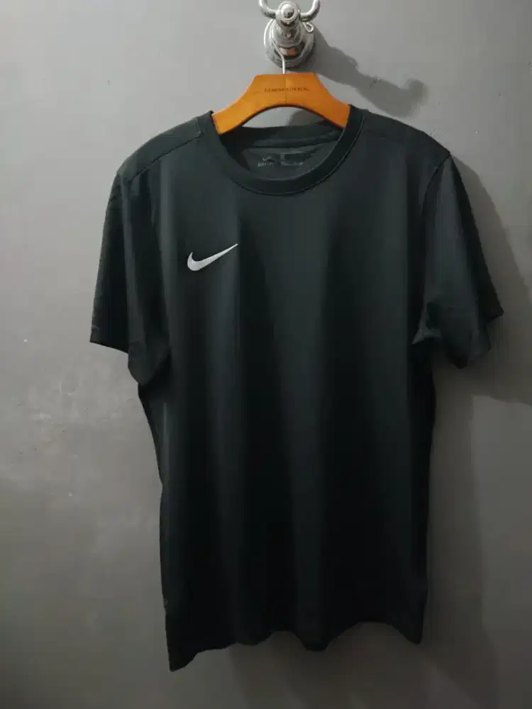 Jersey Nike running original size L preloved