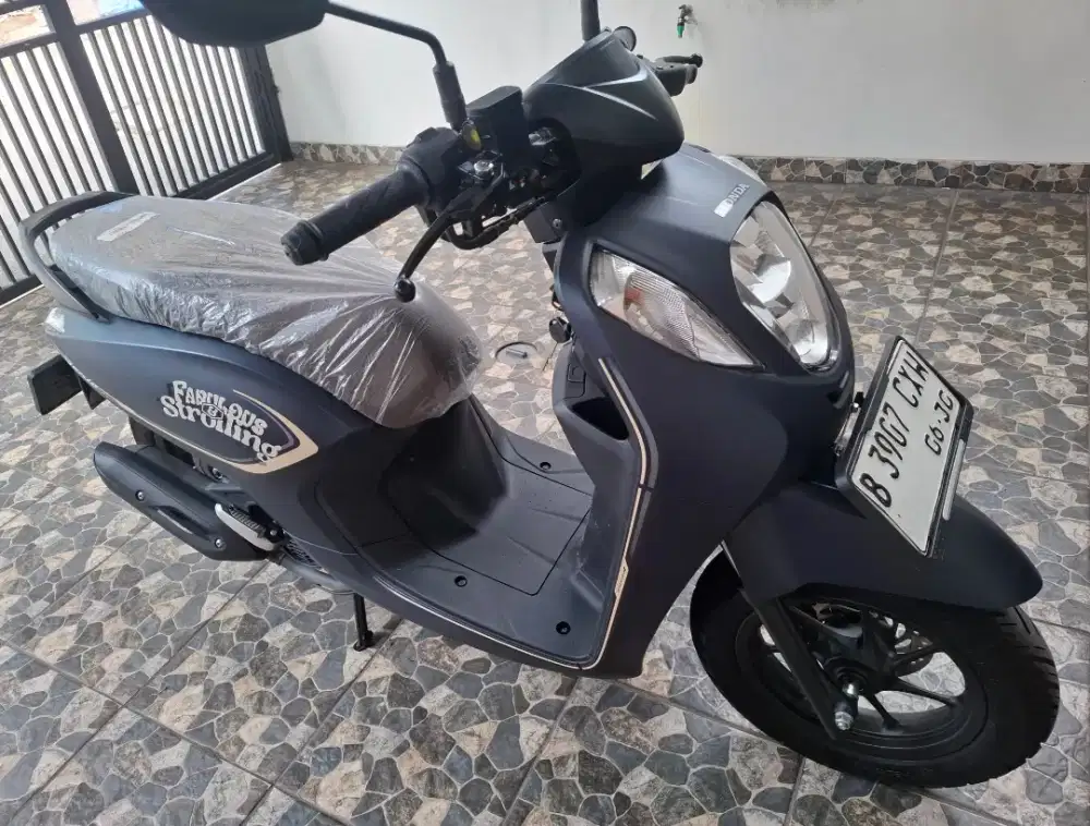 Km3rb, honda genio fabulous CBS iss LED 2025 bln 6 pajak panjang mulus