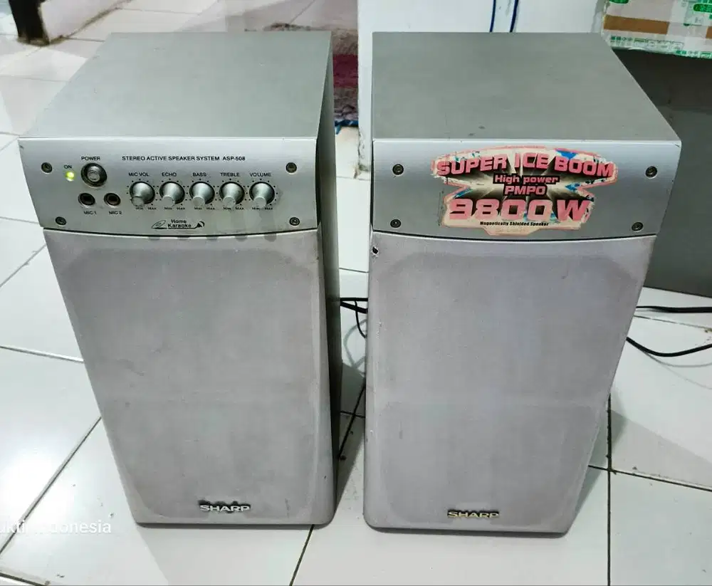 Sharp Active speaker ice boom