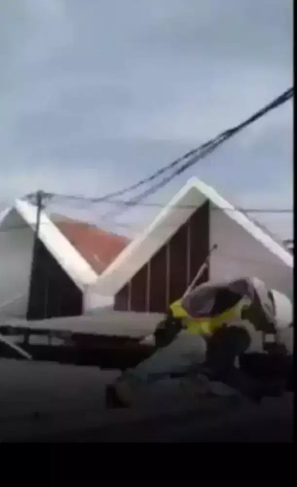 Jasa tukang bangunan harian maupun borongan