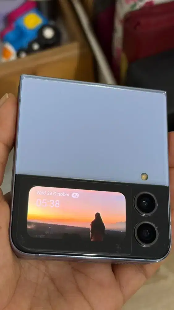 Dijual Samsung Galaxy Z flip 4