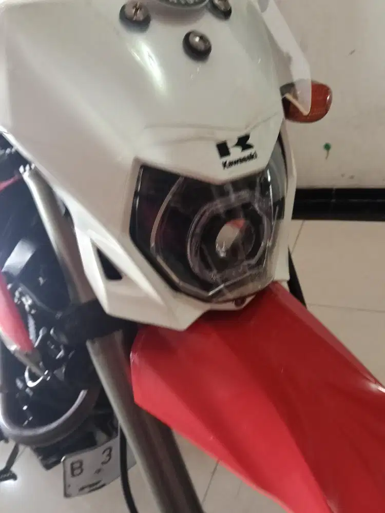 Kawasaki D-Tracker SUPERMOTO SE 2020