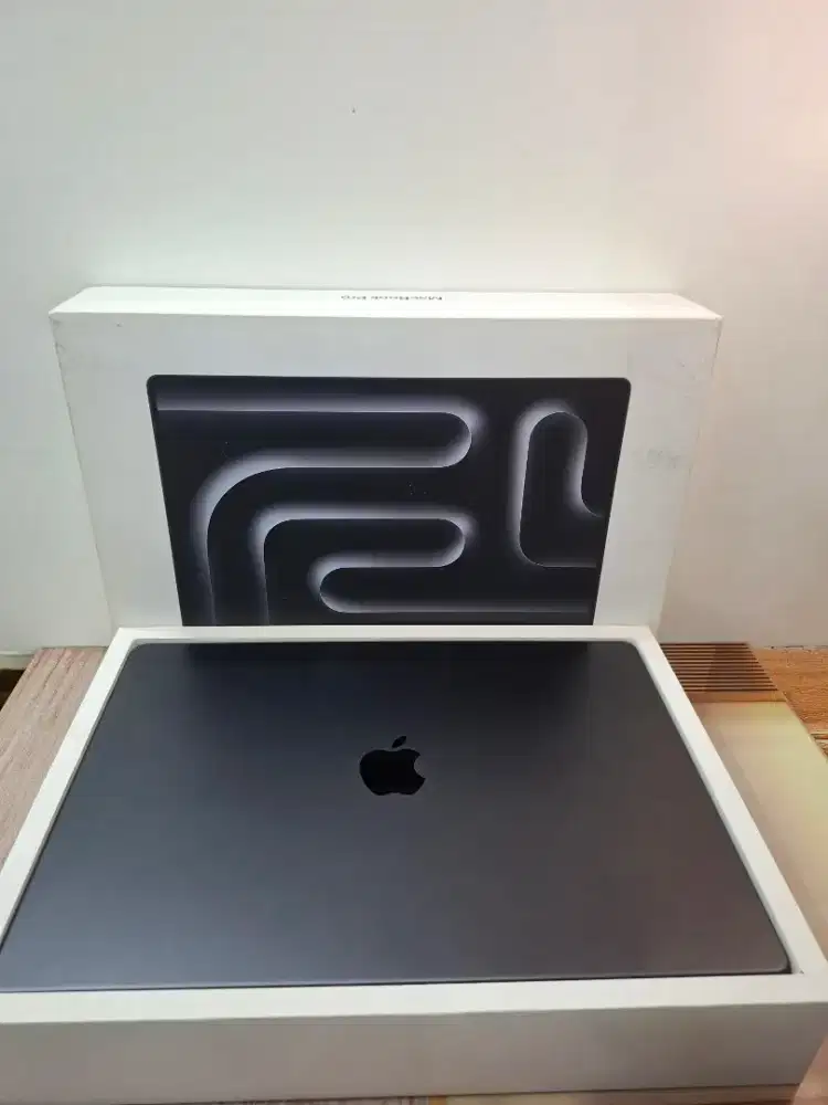 MACBOOK PRO M3 MAX 36/1TB BLACK IBOX